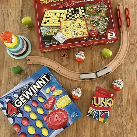 Apartament Stilvolle Altbauwohnung Mit Charme