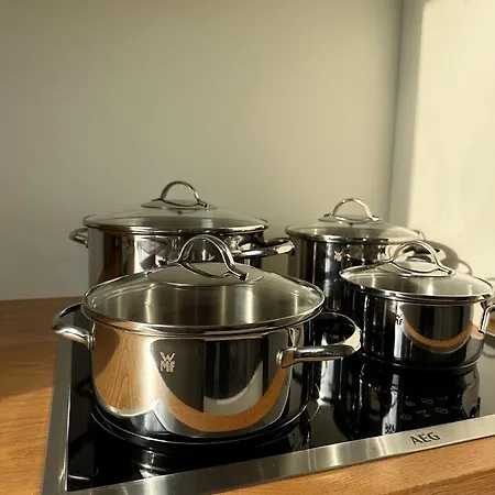 Stilvolle Altbauwohnung Mit Charme Apartment