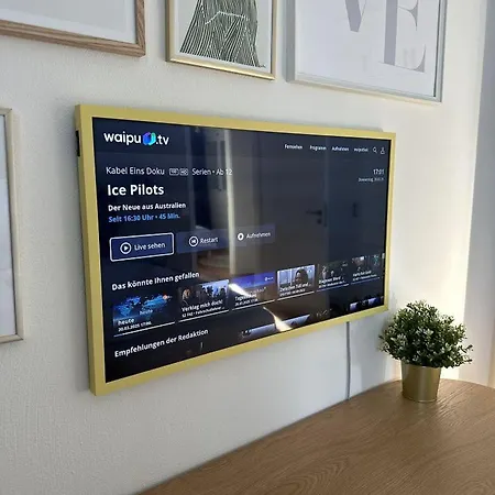 Stilvolle Altbauwohnung Mit Charme *