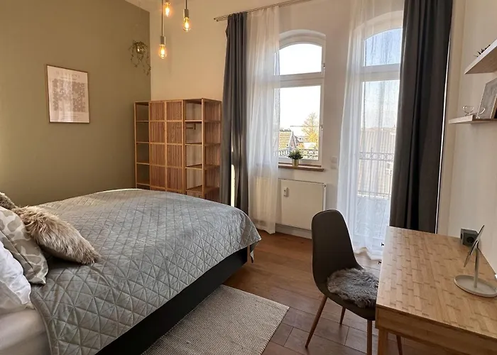 Stilvolle Altbauwohnung Mit Charme Appartement *